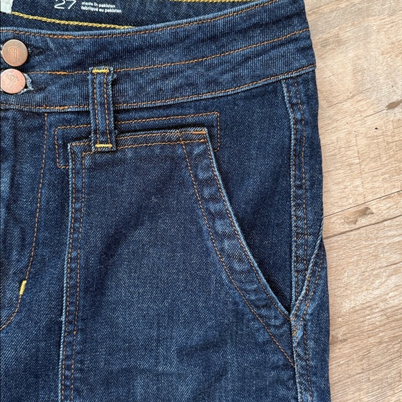 The Wanderer Mid-Rise Relaxed Jean by Pilcro Size 27 - Picture 5 of 14